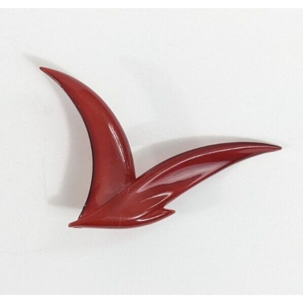 Vintage Red B+D Plastic Flying Bird Shaped Brooch pin - B Plus D Denmark retro